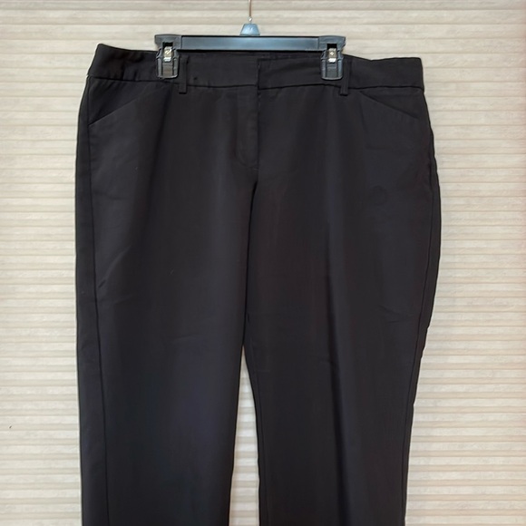 Express Black dress pants, editor ankle cut size 12 R - Picture 2 of 12